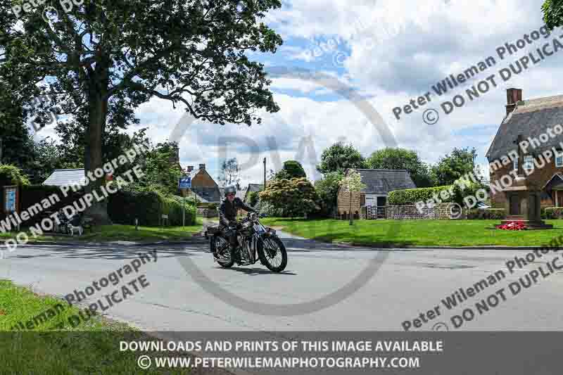 Vintage motorcycle club;eventdigitalimages;no limits trackdays;peter wileman photography;vintage motocycles;vmcc banbury run photographs